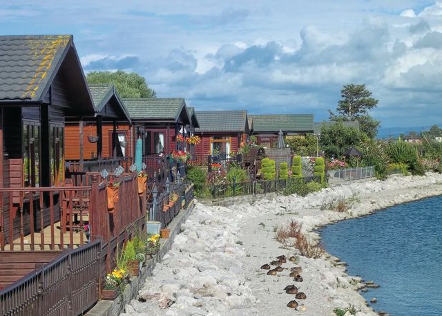 Willowgrove Park - Holiday Parks, Caravan Holidays in Lancashire
