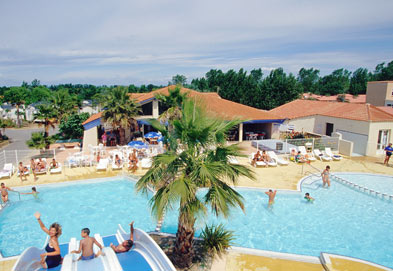 Les Sablines - Holiday Lodges in Vendres Plage, Languedoc-Roussillon, France