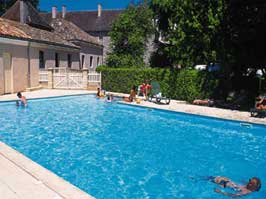 Le Domaine de l'Eperviere - Holiday Park in Gigny sur Saone, Burgundy, France