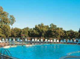 Domaine de Massereau - Holiday Park in Sommieres, Languedoc-Roussillon, France