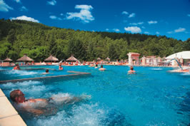 Les Ranchisses Campsite - Holiday Park in Largentiere, Rhone Alpes, France