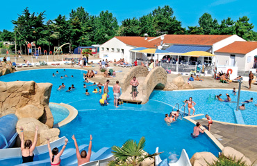 Camping Acapulco - Holiday Park in St Jean de Monts, Loire, France