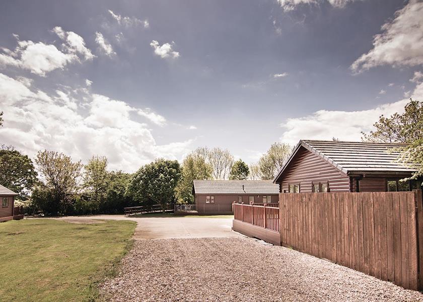 Great Hatfield Lodges