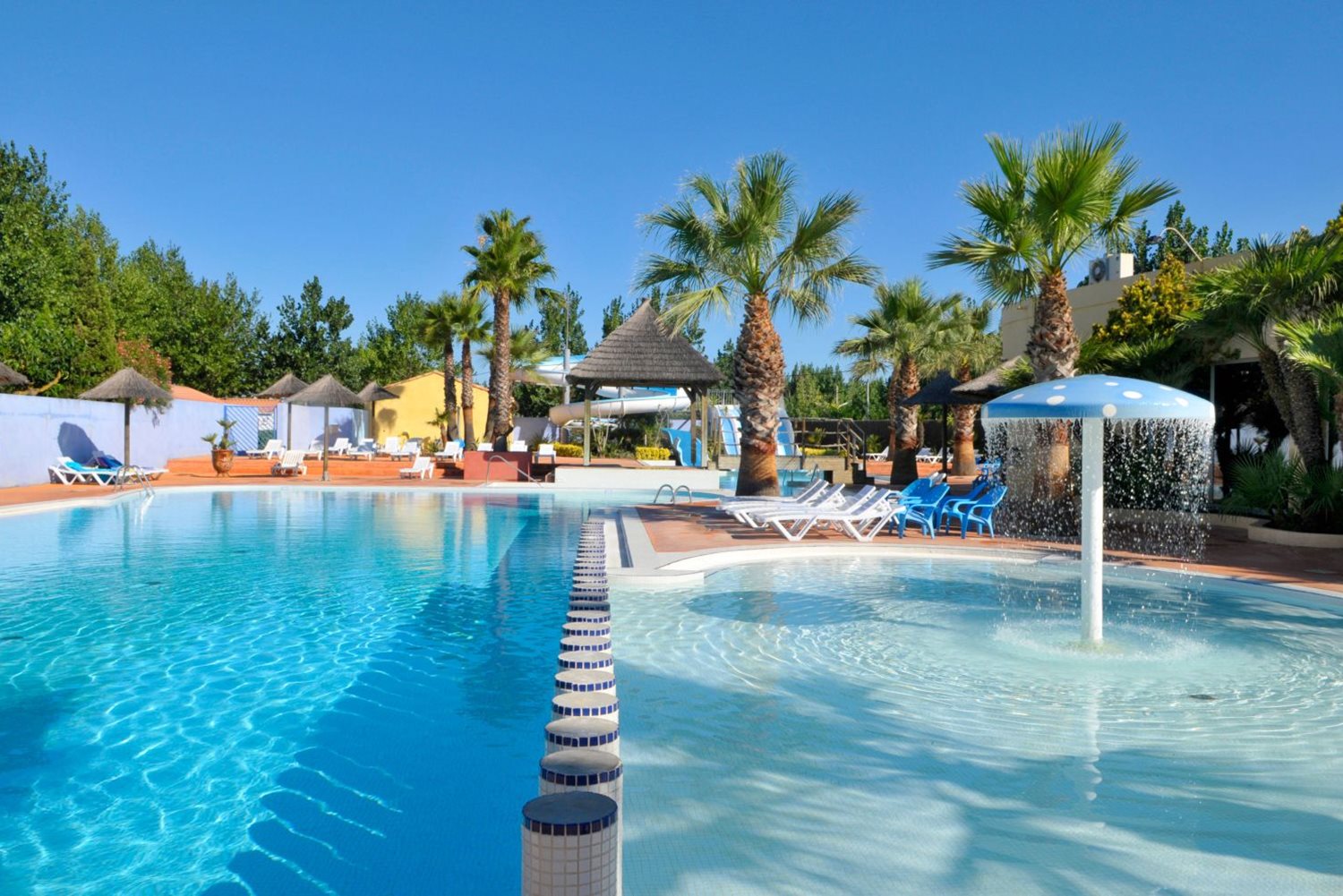 Camping Nouvelle Floride - Holiday Park in Marseillan Plage, Languedoc Roussillon, France