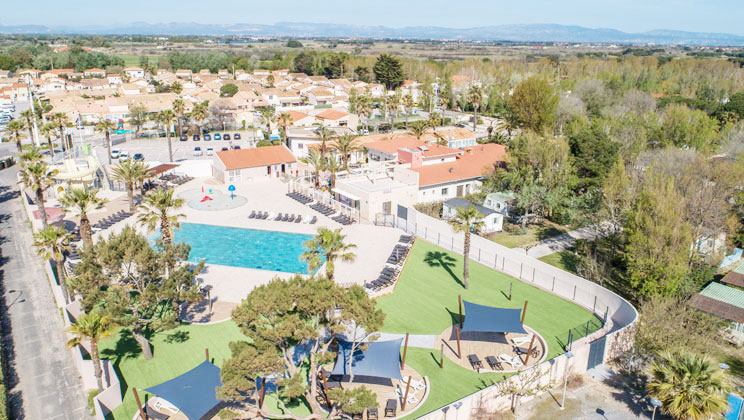 Camping de la Plage - Holiday Lodges in Canet St Marie, Languedoc-Roussillon, France