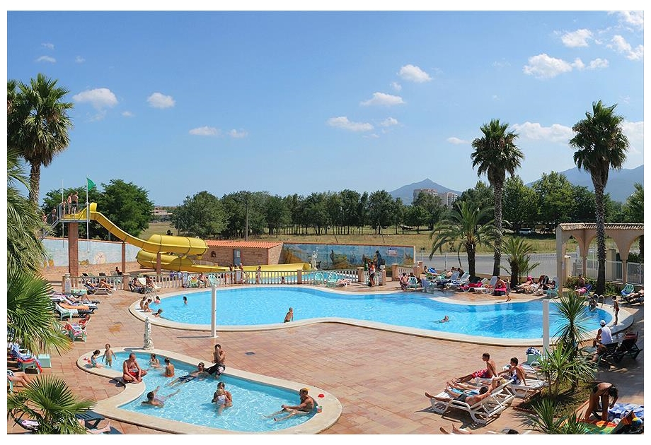 Campsite Tohapi Le Neptune - Just one of the great holiday parks in Languedoc Roussillon, France