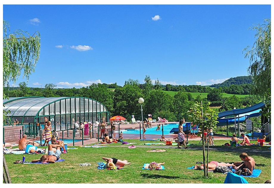 Campsite Du Bois de Reveuge - Just one of the great holiday parks in Franche Comte, France